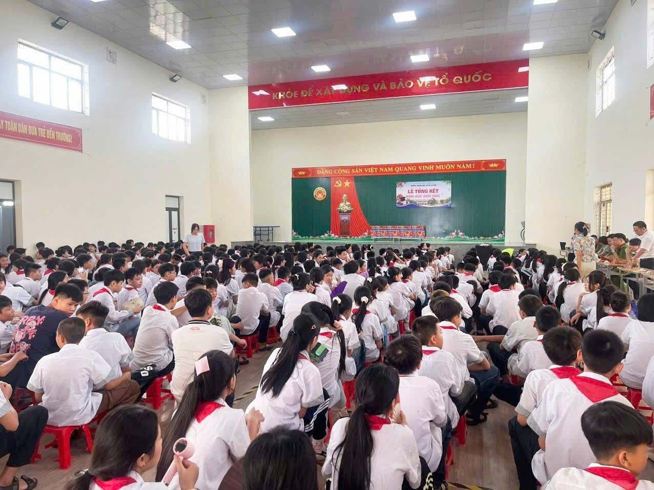 Trường THCS La Sơn tổ chức lễ tổng kết năm học 2025-2026